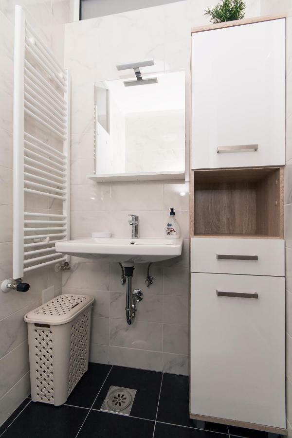 Studio Apartman Bella Apartment Zagreb Exterior photo